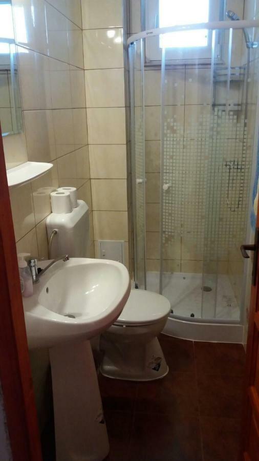 Hotel Rapsodia Muntilor Statiunea Climaterica Sambata Zewnętrze zdjęcie